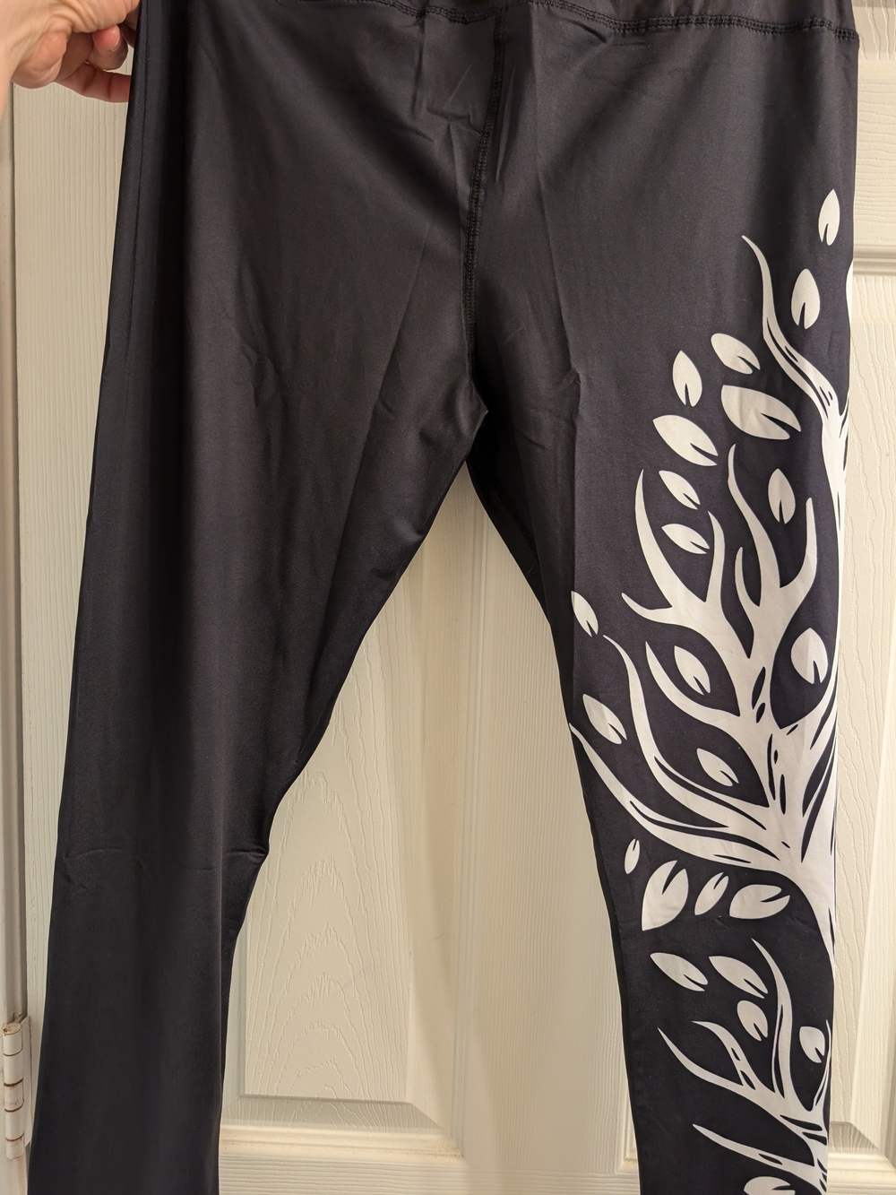 Yogaste Xl-xxl  Black Active Leggings with White Leaf Graphic Spandex